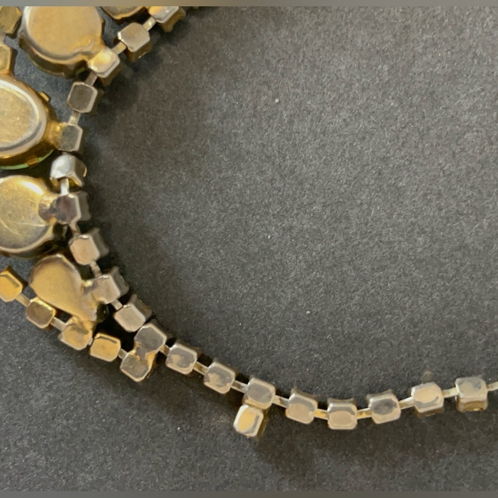 Vintage 1950s Green Rhinestones Blue Green White Glass Cabochons Necklace 14” - Picture 10 of 12
